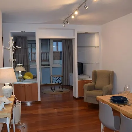 El Pozu Ranas * Llanes