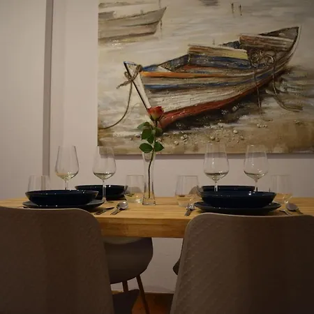 El Pozu Ranas 아파트 *